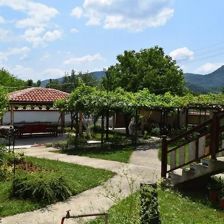 Стаи За Гости Село Аспарухово *