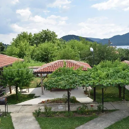 Gasthof Стаи За Гости Село Аспарухово Asparuchovo